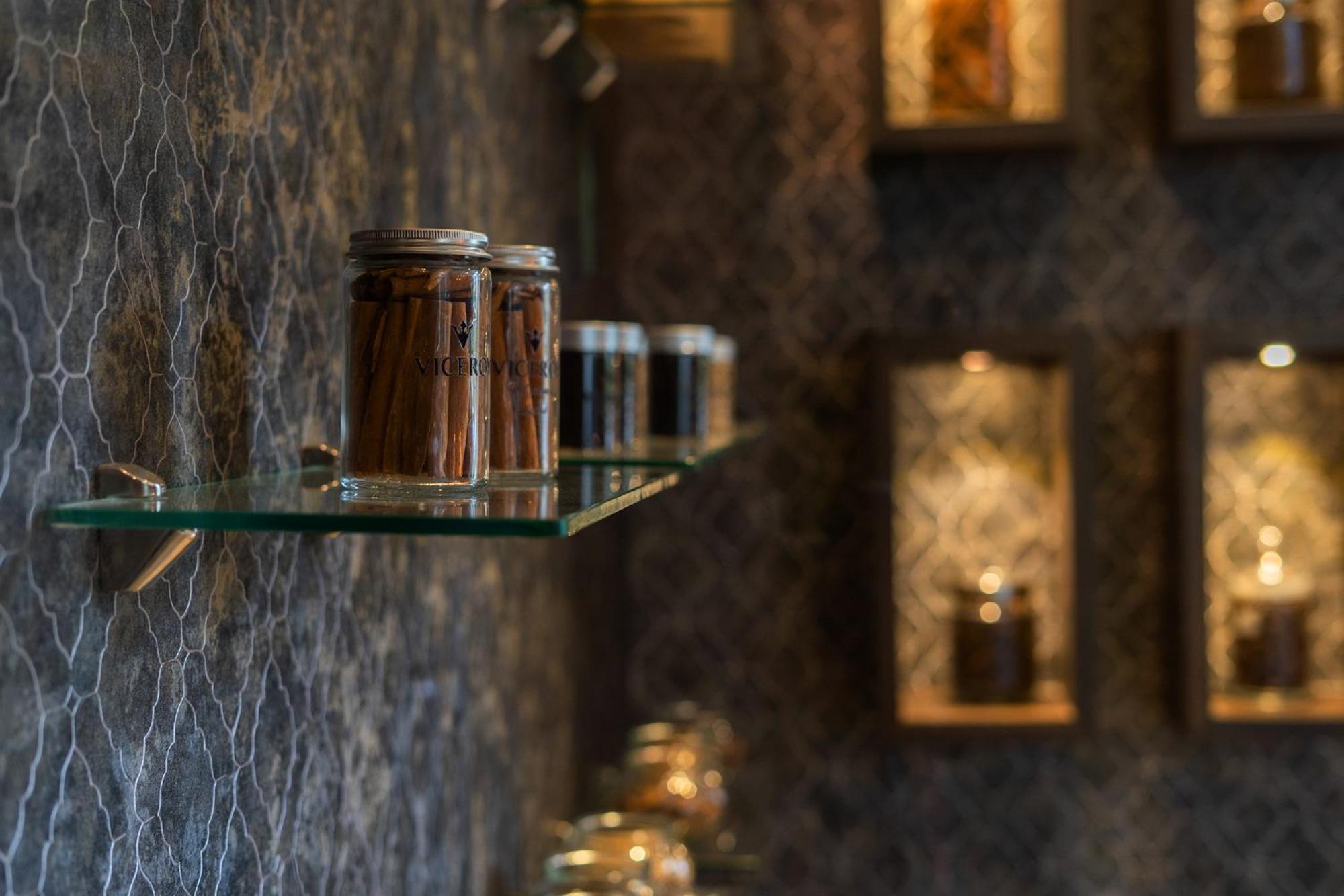 Viceroy Luxury Mountain Resort And Spa ムンナール エクステリア 写真